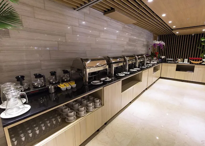 Avanti Hotel